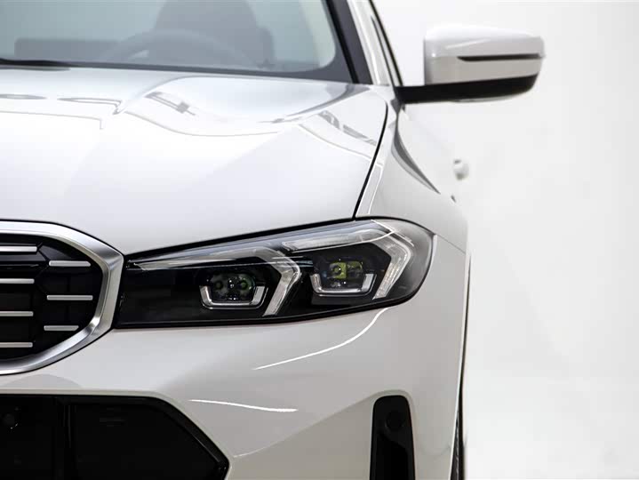 Фото 9 - BMW 3 Series