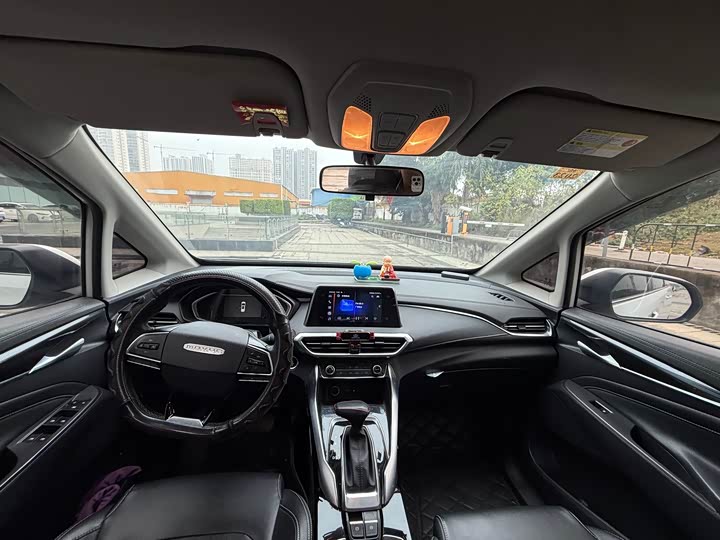 Фото 9 - Maxus G50