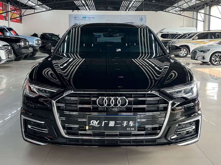 Фото 2 - Audi A6L