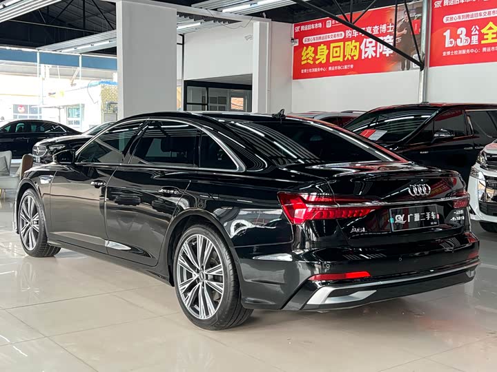 Фото 6 - Audi A6L