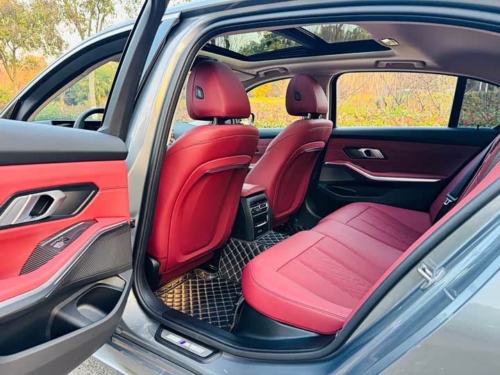 Фото 7 - BMW 3 Series