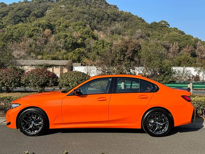 Фото 3 - BMW 3 Series