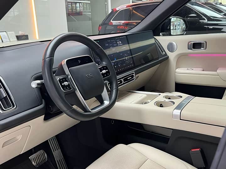 Фото 8 - LiXiang L9