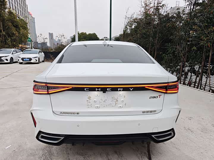 Фото 8 - Chery Arrizo 8