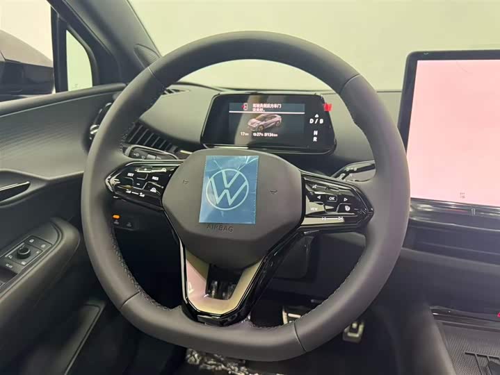 Фото 9 - Volkswagen ID.Unyx