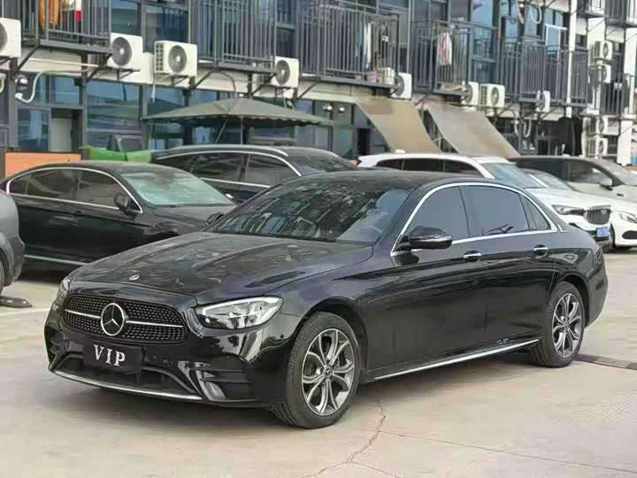 Photo 1 - Mercedes-Benz E-Class