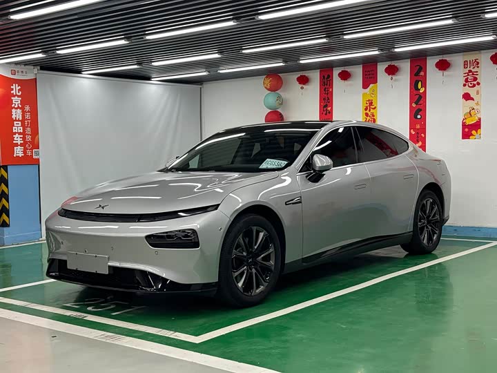 Фото 1 - XPeng P7