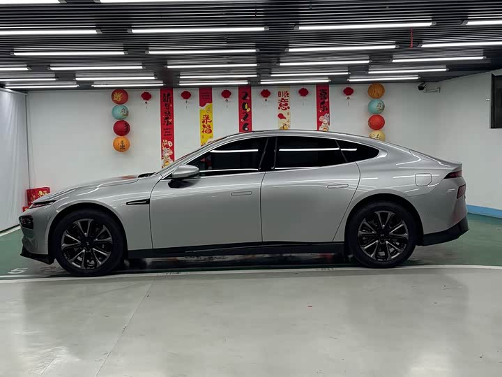 Фото 4 - XPeng P7