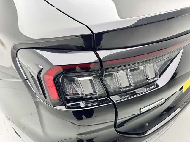 Фото 6 - Ford Mondeo