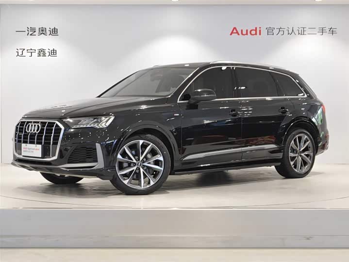 Фото 1 - Audi Q7