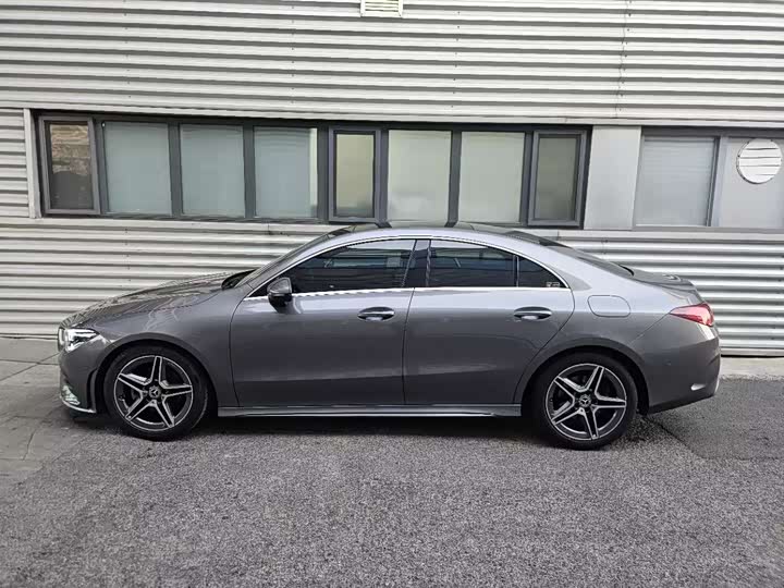 Фото 3 - Mercedes-Benz CLA-Class