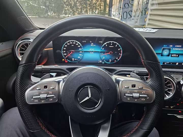 Фото 7 - Mercedes-Benz CLA-Class