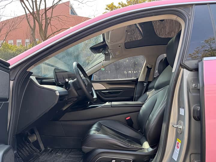 Фото 4 - XPeng P7