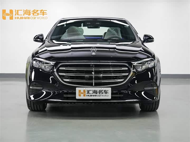 Фото 2 - Mercedes-Benz E-Class