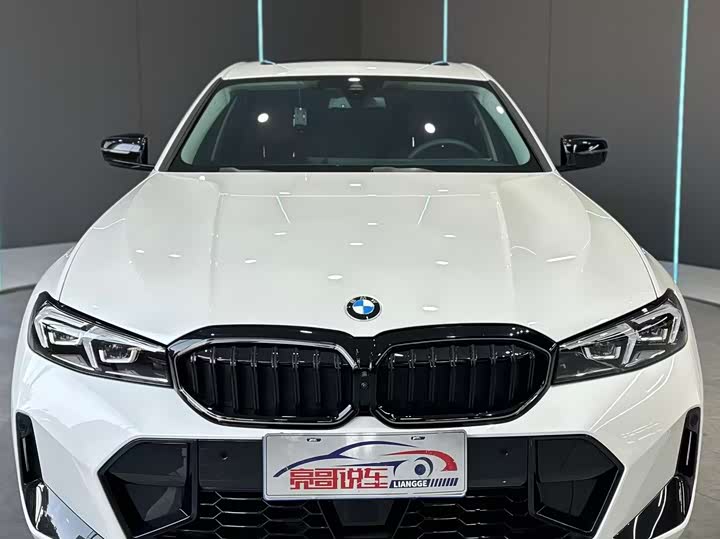 Фото 2 - BMW 3 Series