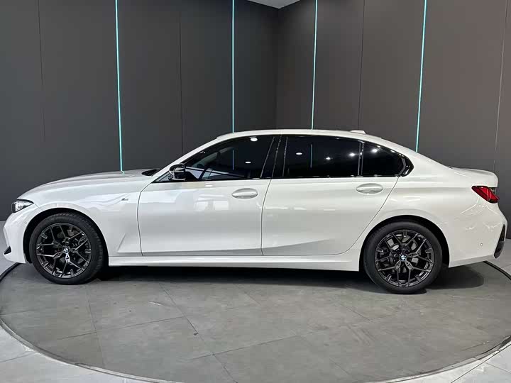 Фото 4 - BMW 3 Series