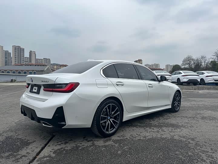 Фото 7 - BMW 3 Series