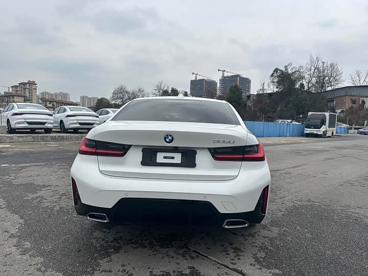 Фото 9 - BMW 3 Series