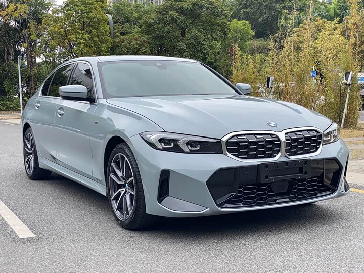 Фото 3 - BMW 3 Series