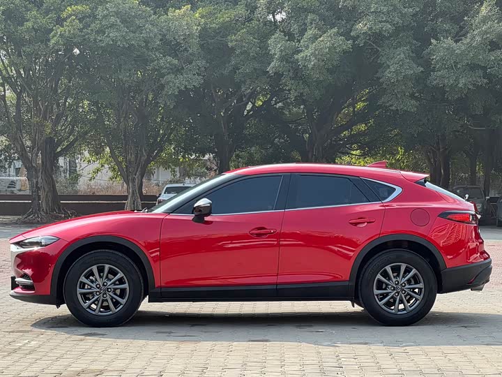 Фото 3 - Mazda CX-4