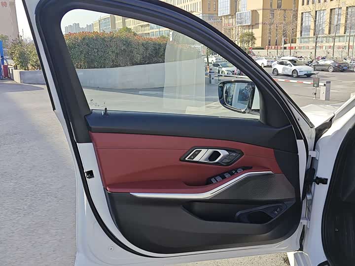 Фото 6 - BMW 3 Series