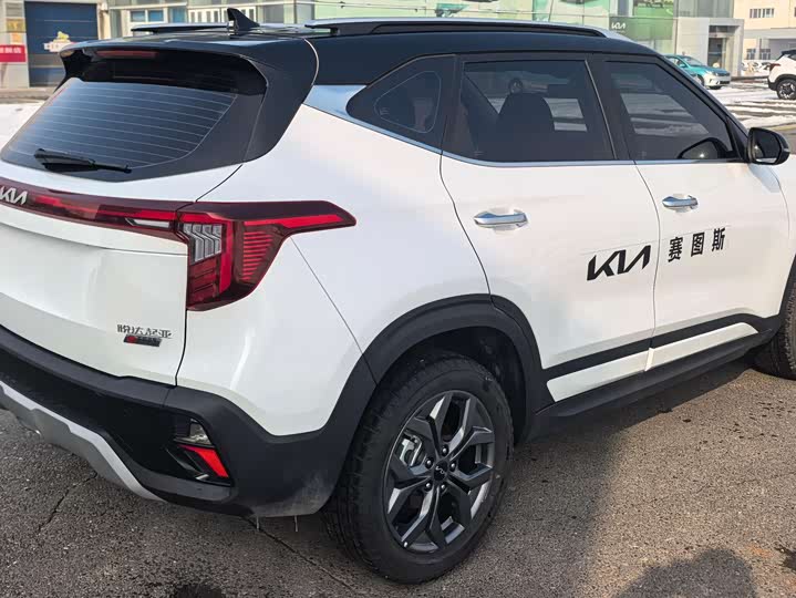 Фото 5 - Kia Seltos