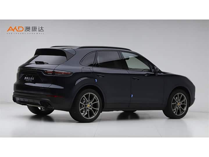 Фото 3 - Porsche Cayenne