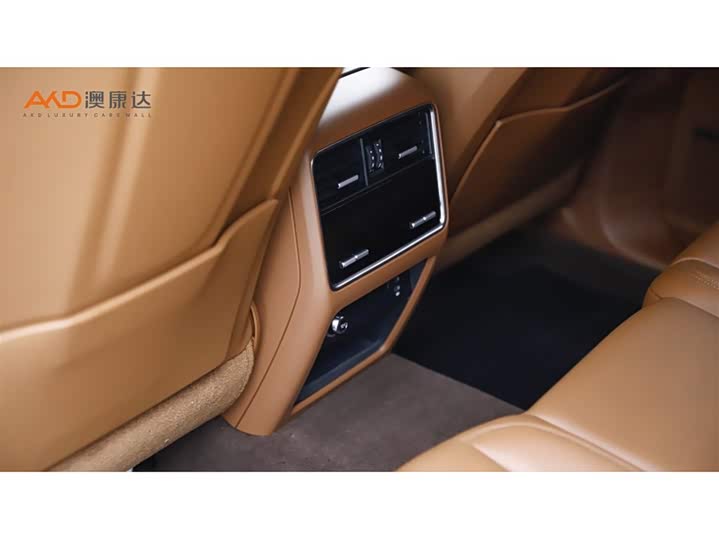 Фото 9 - Porsche Cayenne