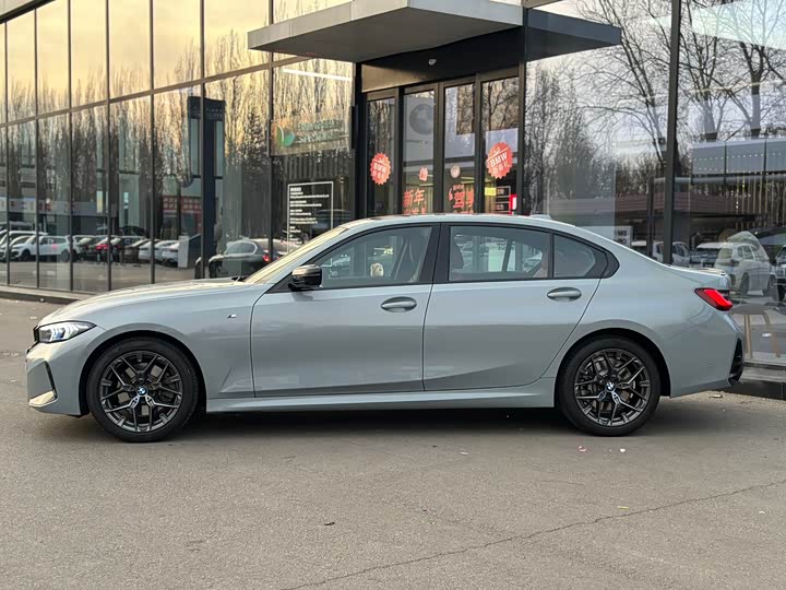 Фото 9 - BMW 3 Series