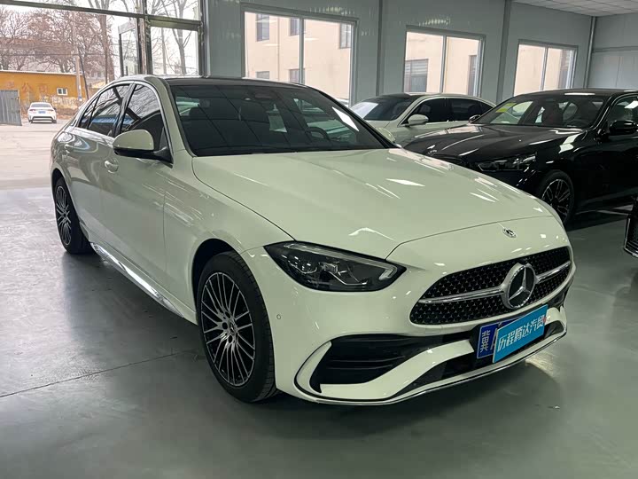 Фото 3 - Mercedes-Benz C-Class