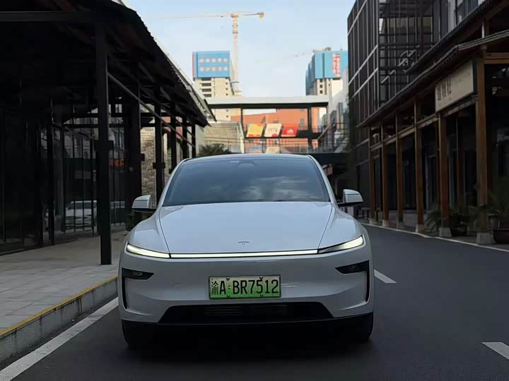 Фото 2 - Tesla Model Y