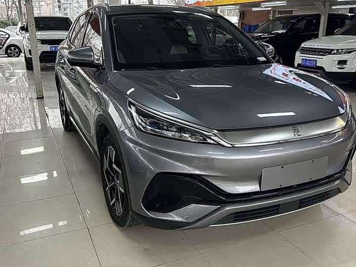 Фото 3 - BYD Yuan Plus