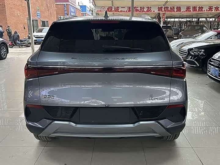 Фото 8 - BYD Yuan Plus