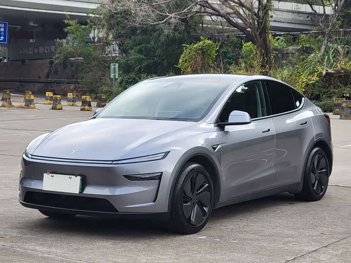 Photo 1 - Tesla Model Y