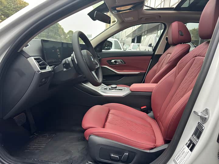 Фото 8 - BMW 3 Series