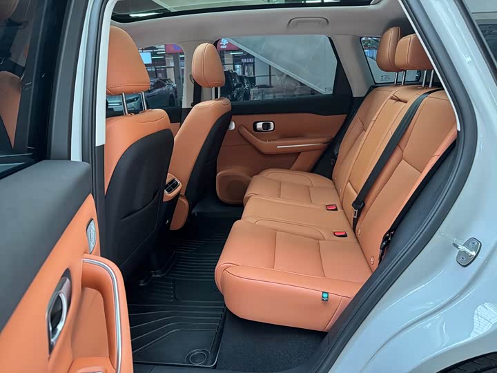 Фото 9 - Leapmotor C10