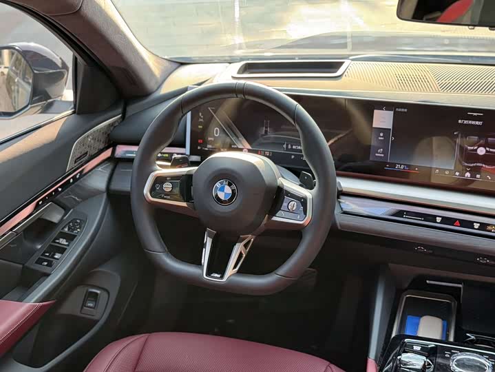 Фото 9 - BMW 5 Series