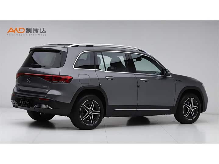 Фото 3 - Mercedes-Benz EQB