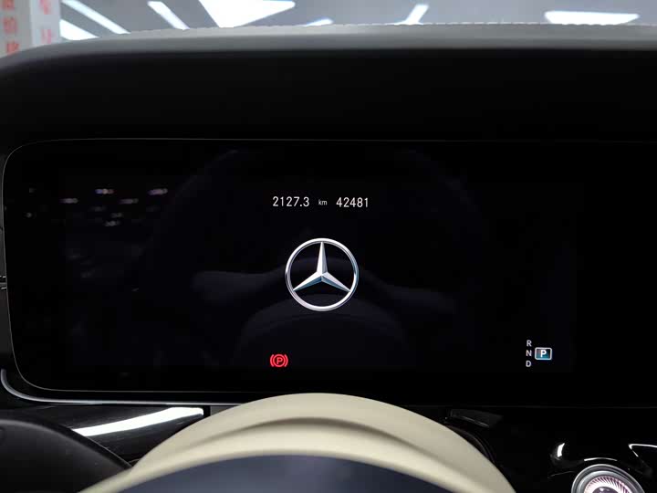 Фото 6 - Mercedes-Benz AMG GT