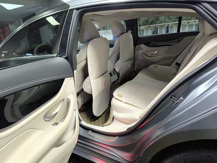 Фото 8 - Mercedes-Benz AMG GT