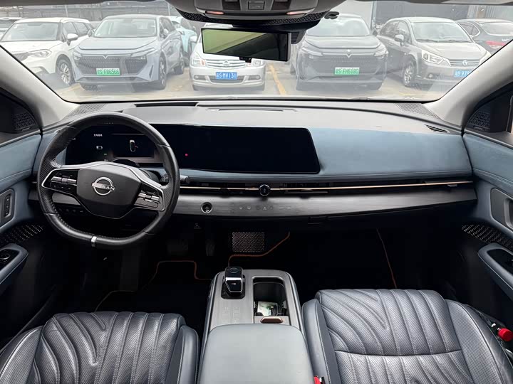 Фото 6 - Nissan Ariya EV
