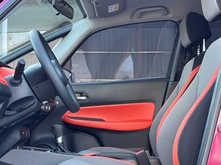 Фото 2 - Honda Life