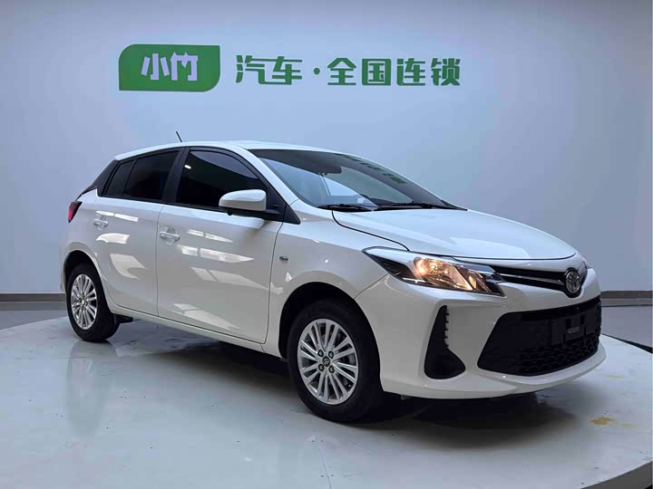 Фото 3 - Toyota Vios FS