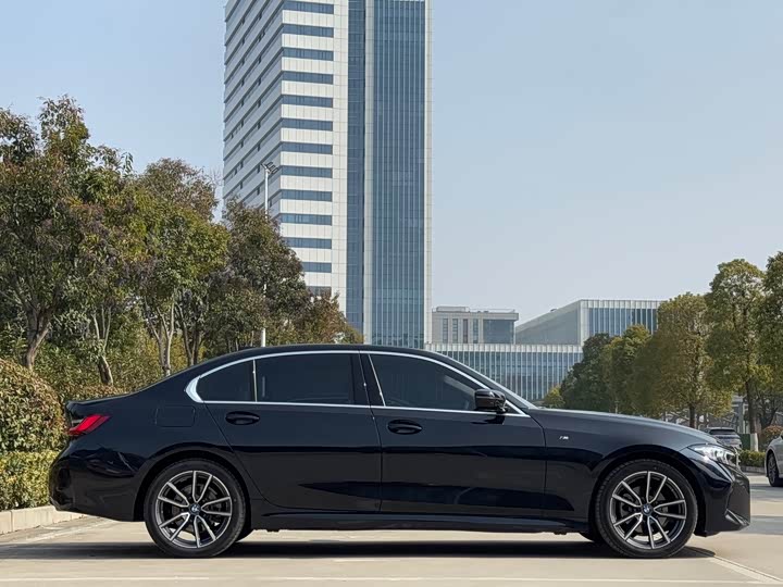 Фото 4 - BMW 3 Series