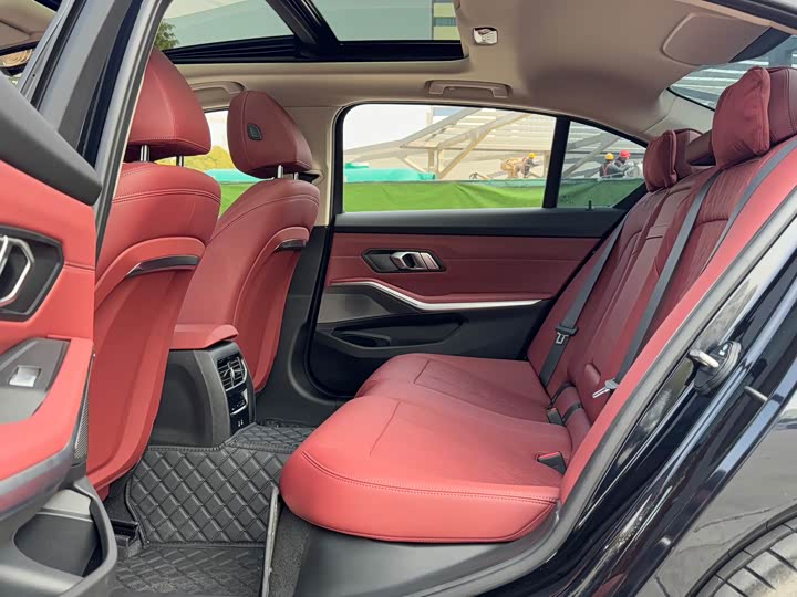 Фото 7 - BMW 3 Series