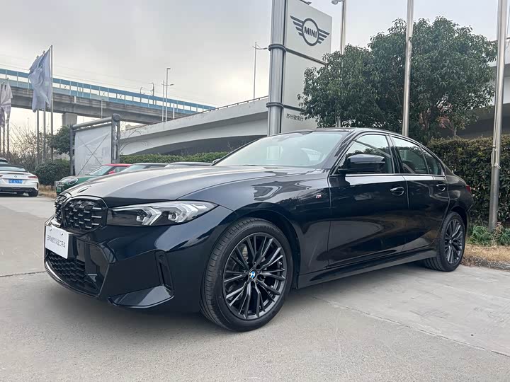 Фото 1 - BMW 3 Series