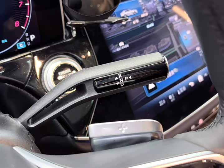 Photo 6 - Mercedes-Benz E-Class