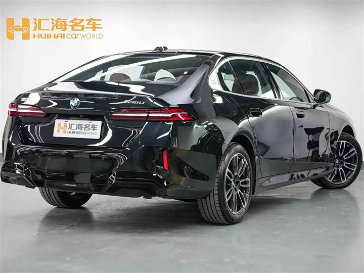 Фото 6 - BMW 5 Series