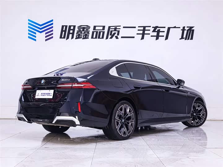 Фото 7 - BMW 5 Series