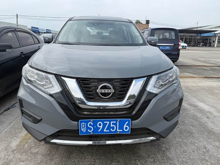 Фото 2 - Nissan X-Trail